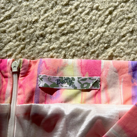 Skirt by Betty - Picture 2 of 2